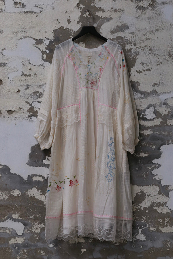 EKA 25 Spring/Summer V-neck stitching midi dress EKA-SS/25/104/VERIA-ECRU